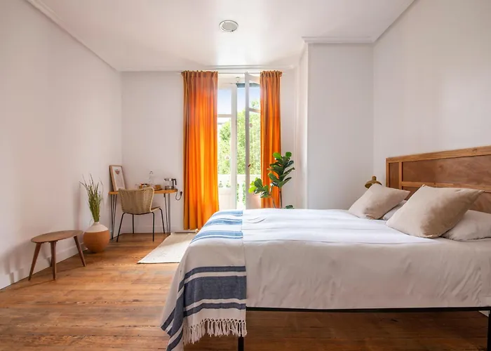 Belle Epoque Self-check-in - Adults-only Гостевой дом Сан-Себастьян