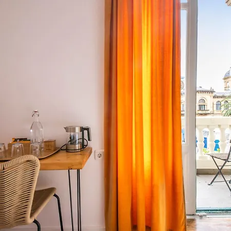 Belle Epoque Self-check-in - Adults-only