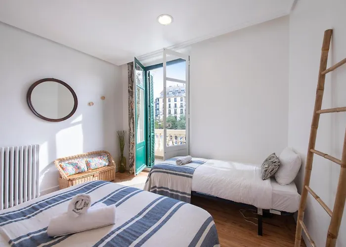 Belle Epoque Self-check-in - Adults-only Сан-Себастьян